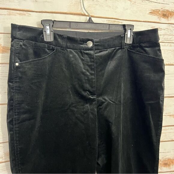Chicos Black Corduroy Stretch Waist Straight Leg Pants 2.5 - Picture 2 of 5